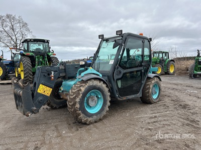 2010 Bobcat T2250 Telehandler