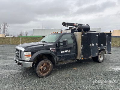 2009 Ford F-550 XLT 4x4 Camion de servicios