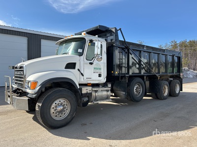 2005 Mack CV713 granite 6x4 を見 Dump Truck