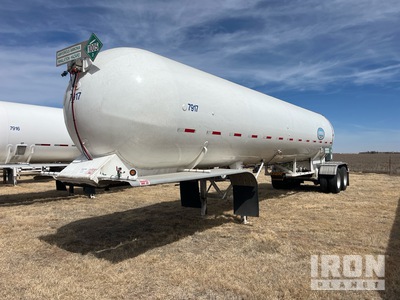 1966 (unverified) Trinity Steel 9472 gal T/A Tankwagen Aanhangwagen