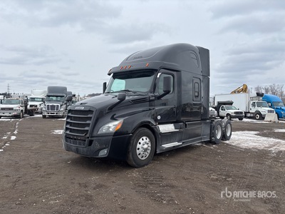 2019 Freightiner Cascadia 126 6x4 Cabeza Tractora Cabina Dormitorio