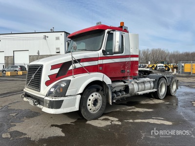 2011 Volvo VNL 6x4 T/A Day Cab Truck Tractor