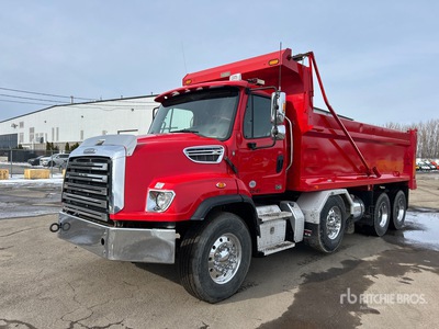 2022 Freightliner 114SD 8x4 Twin-Steer T/A Camión dumper