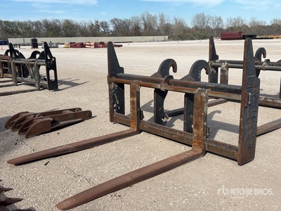 Cat 72 in Q/C Wheel Loader Forks