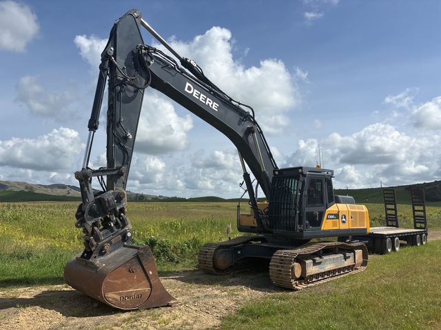 2021 John Deere E300 LC Tracked Excavator