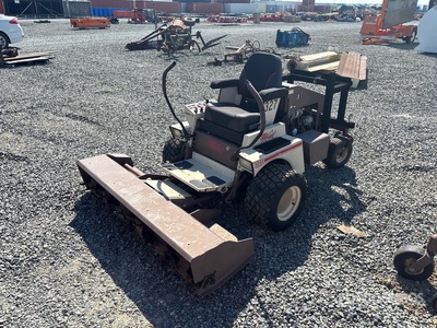 2002 Grasshopper 928D Zero-Turn جزازة العشب