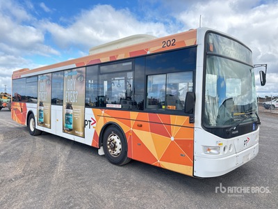 2003 Volvo B12BLE 4x2 71-Seat Transit Bus