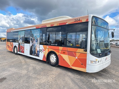 2004 Volvo B12BLE 4x2 73-Seat Transit Bus