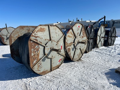 Quantity of (5) Hose Reels Varios. Industrial