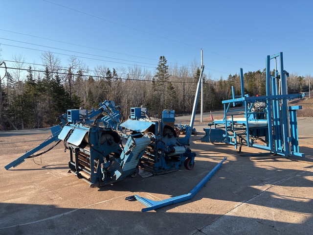 DBE 3.5 Ft Double-Head Blueberry Harvester