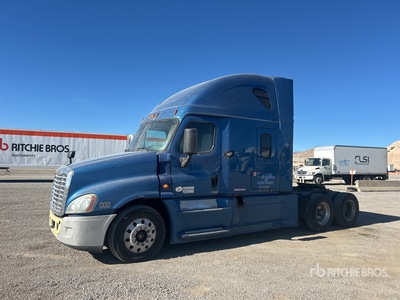 2015 Freightliner Cascadia 125 6x4 T/A Sleeper Truck Tractor