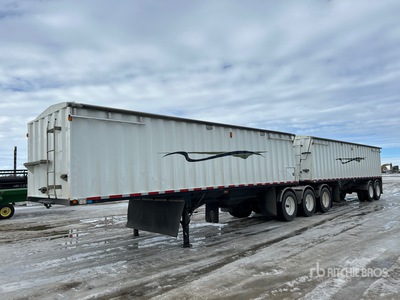 1993 Doepker Super B-Train Lead Grain Trailer