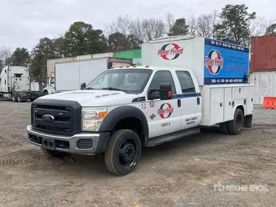 2016 Ford F-550 XL 4x2 Crew Cab Utility Truck