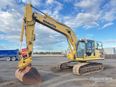 Komatsu PC200-8 Tracked Excavator