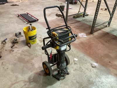 Dewalt D25980 Electric Demolition Breaker