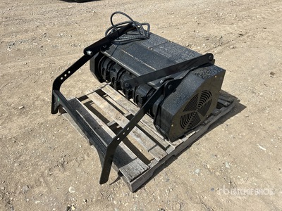 2026 GIYI GY-ML45 32 in Mini Skid Steer Mulcher (Unused)