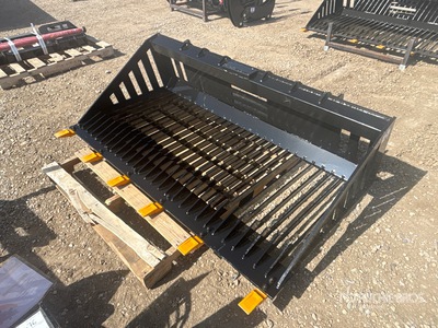2026 GIYI GY-RB66 66 in Skeleton Skid Steer Bucket (Unused)