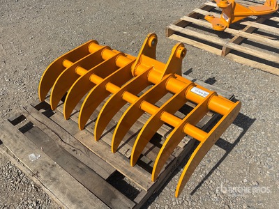 2026 GIYI 44 in Excavator Rake - Fits Cat 305 (Unused)