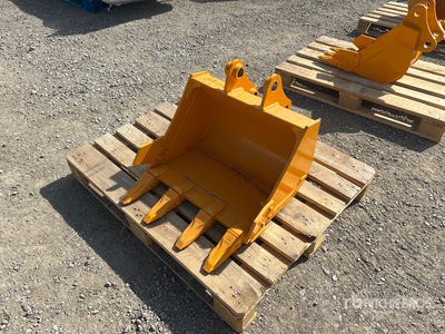2026 GIYI 24 in Excavator Bucket - Fits Cat 303 (Unused)