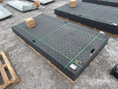 Quantity of (12) 2026 SKLP SK-LJB12 Polyethylene Sheet Ground Protection Mats Varios, tienda, almacen, consumidor (Unused)