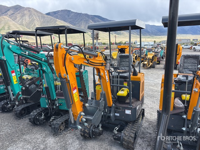 2026 VICSEC VC15 Mini Excavator (Unused)