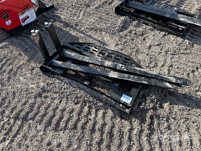 2026 GIYI GY-DHC 60 in Skid Steer Forks (Unused)