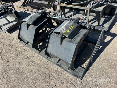 2026 GIYI GY-HWG72 72 in Skid Steer Grapple Bucket (Unused)