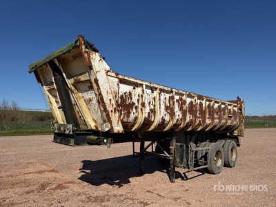 1999 Fruehauf DF33CI12NL Semi-Remorque Benne 2 Essieux T/A End Dump Trailer