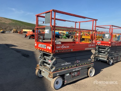2016 Skyjack SJIII4632 Electric Scissor Lift