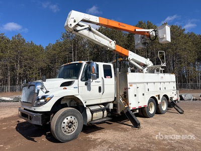 Posi-Plus 400-50-AT 50 ft on 2012 International 7400 SBA 6x4 Extended Cab Bucket Truck
