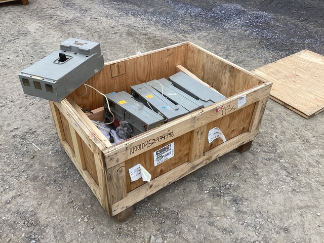(5) Gould ETN 6796A Circuit Breakers (5) Gould ETN 6796A Circuit Breakers