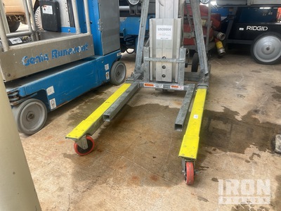 2018 Sumner 2124 Manual Material Hoist