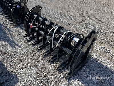 2026 GIYI GY-CLG72 72 in Grapple Skid Steer Root Rake (Unused)