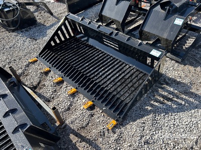 2026 GIYI GY-RB66 66 in Skid Steer Bucket (Unused)
