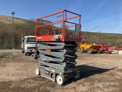 Skyjack SJIII 4632 Electric Scissor Lift
