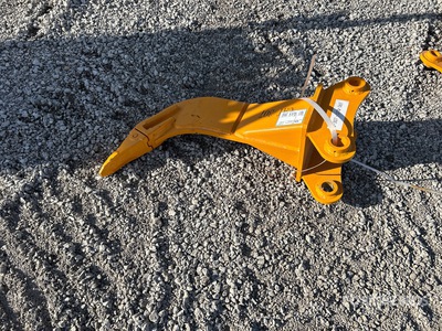 2026 GIYI 36 in Excavator Rake - Fits Cat 307 (Unused)