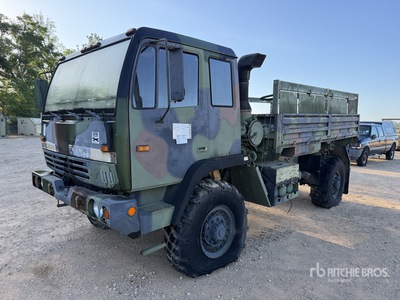 2003 Stewart & Stevenson M1078A1 LMTV 4x4 Cargo Truck