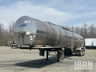 2002 Brenner T/A Tanker Trailer