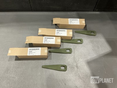 (62) Polytechnic Industries 6289591 Manual Control Handles