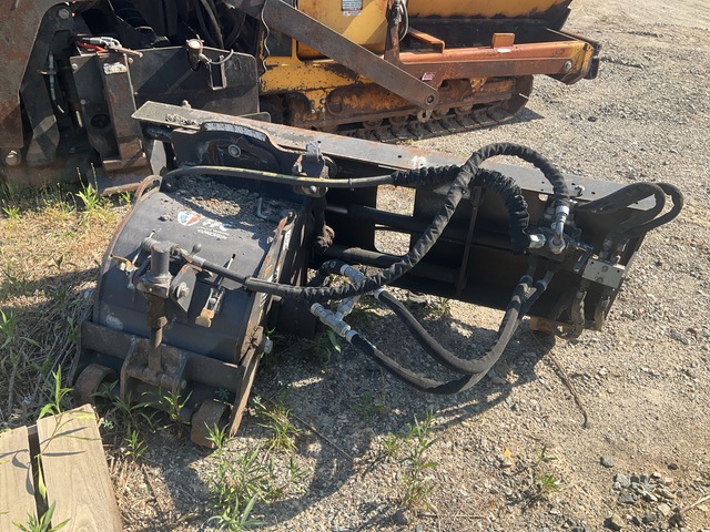 FFC 16 in Skid Steer Planer