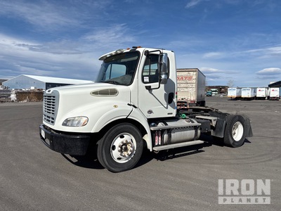 2012 Freightliner 108SD 4x2 S/A Day Cab Truck Tractor