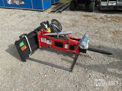 Raytree RMH680 Skid Steer Hydraulic Hammer - Unused