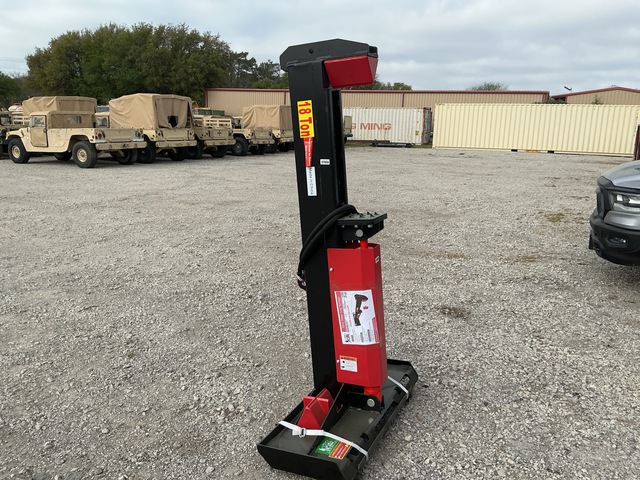 Raytree RMLS18T Skid Steer Log Splitter - Unused