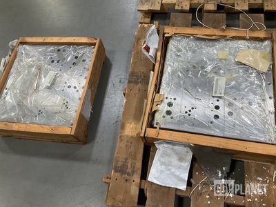 (2) Almo Manifold & Tool 11825 Manifold Valve Assemblies