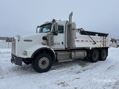 2009 Kenworth T800 T/A Dump Truck