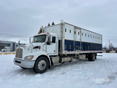 2016 Kenworth T370 4x2 Livestock Truck