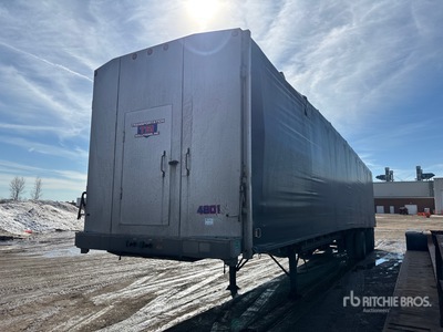 2007 Benson 53 ft T/A Spread Axle Curtain Side Trailer