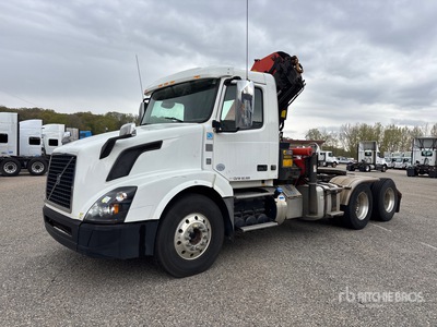 2014 Palfinger PK19502 C 12800 lb Knuckle Boom on 2016 Volvo VNL300 6x4 Crane Truck
