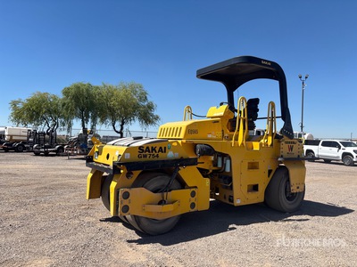 2020 Sakai GW754 7 Wheel Pneumatische wals