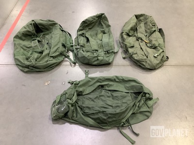 (66) Duffel Bags